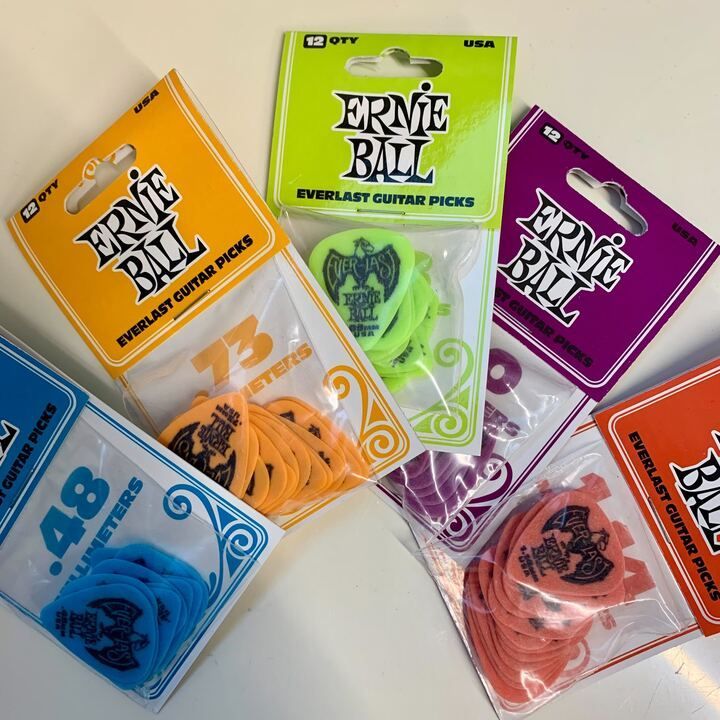 gluedtomusic's tweet image. The Ernie Ball Everlast Delrin Guitar Picks are made for every player. These picks come in a variety of classic slinky colours and thicknesses to take your pick from thin to thick. 

#Guitar #Ernieball #Plectrums

gluedtomusic.com/products/3443/…