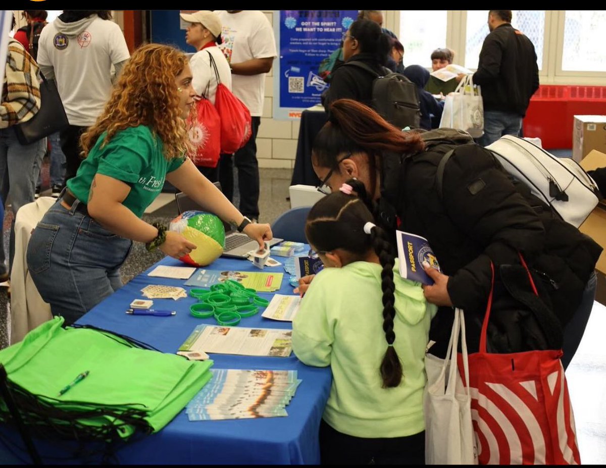 Thanks to our District Attorney and the Team for hosting a Child Safety Awareness Event to share information on child safety, bullying prevention and internet safety. We had a wonderful afternoon with kids activities, free giveaways, raffles & recreation for our families. #Bronx