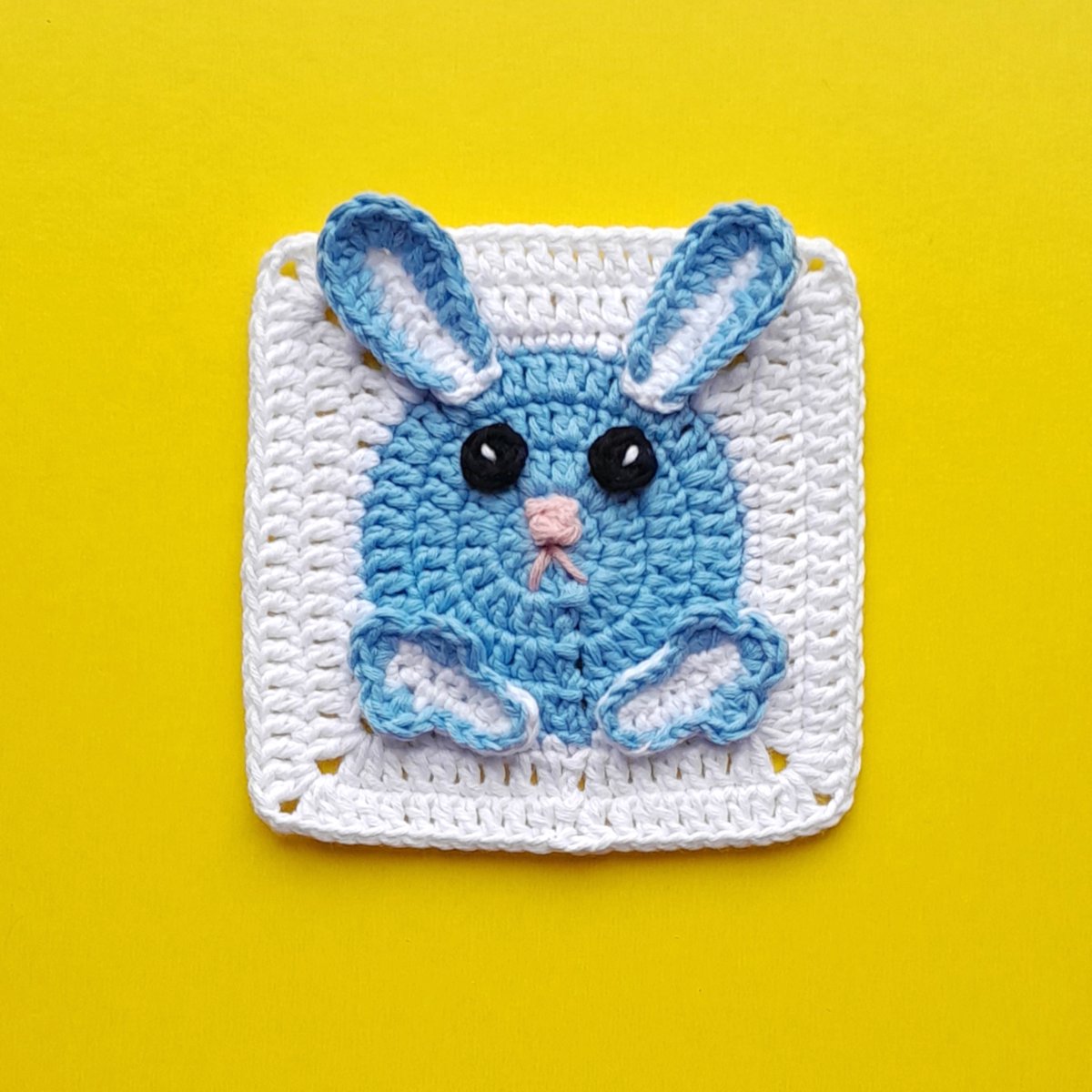 Easter Granny Square Bunny Pattern, Granny Square Rabbit Pattern
ravelry.com/patterns/libra…

#Ravelry #crochet #GrannySquarePattern #crochetpattern #grannysquare #crocheter #crocheting #crochetideas #handmade #craft #idea #giftidea #gift #gifts