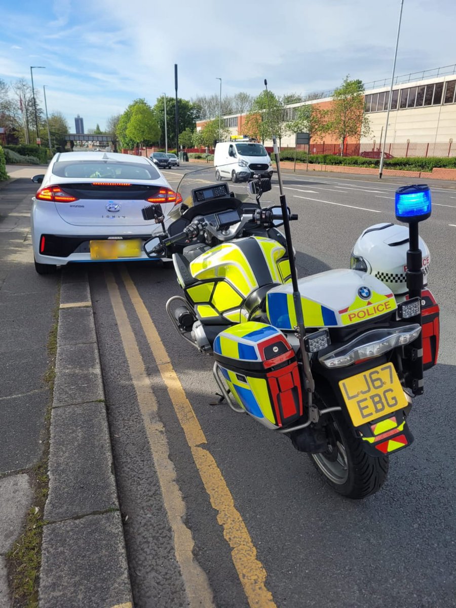 Vehicle stopped Park Road, Stretford by #GMPMotorcycleUnit for not wearing a seatbelt.  Advice initially given to the driver who then refused to put his belt on.
Traffic offence report issued.
#fatal4