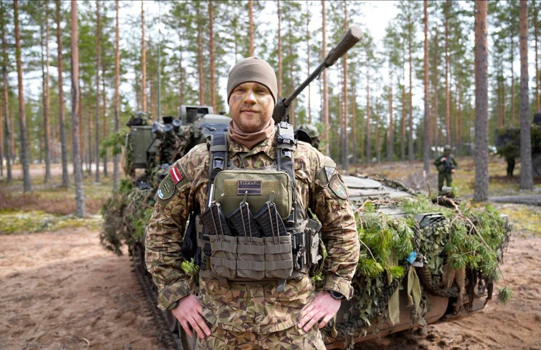 Captain Kristaps Leitis admires the Finnish know-how in the Arrow24 exercise in which the Latvian troops also participate.

'I have been quite impressed with the Finnish army, because your men seem ready for it if something were to happen & you have everything that is required'