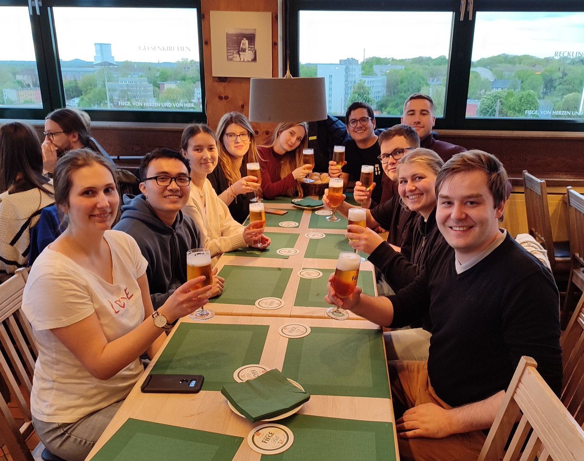 We say goodbye to Juan @JuanSanzVi who has visited us from @gespinolab with a Fiege Brewery Tour. It was a pleasure hosting you and seeing you succeed in the lab! Thanks for @ruhrunibochum @ChemieBiochemie @researchschool for funding it with a PhD Exchange scholarship!