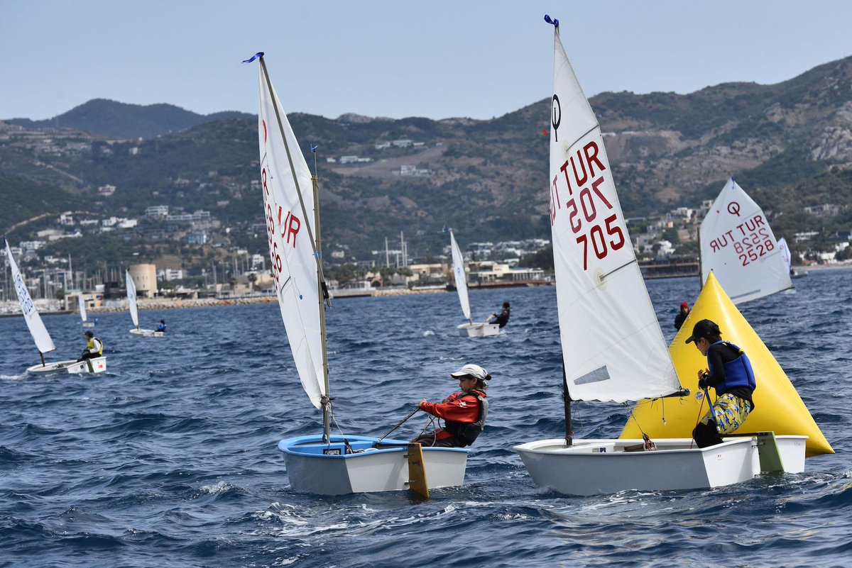 ⛵️ 'Paris 2024 Olimpiyat Oyunları Yelken Olimpik Sporcuları' lansman toplantısı saat 11.30'da canlı yayınla sportstv'de! İzlemek için 👉 bit.ly/3aJXzgt