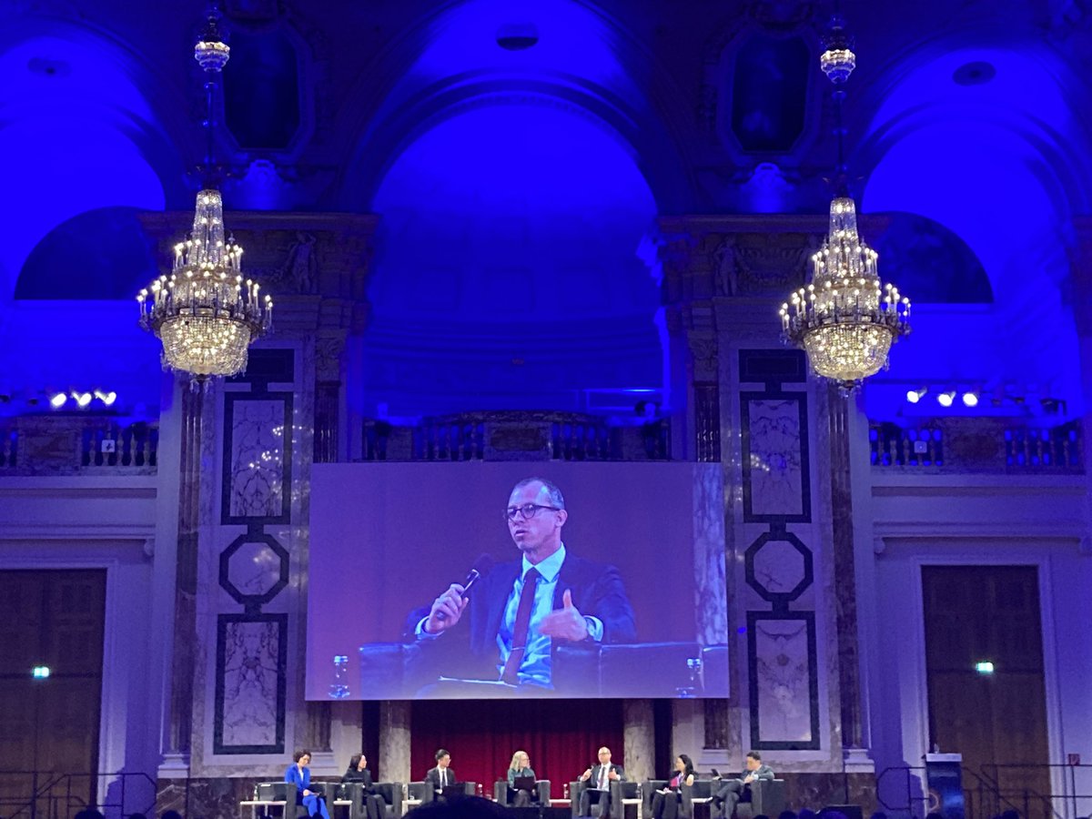 “AWS will not bring an end to human involvement in war. But they will likely distort our human relationship to violence” @NC_Renic at #AWS2024Vienna highlighting some key point of our paper “Crimes of Dispassion”