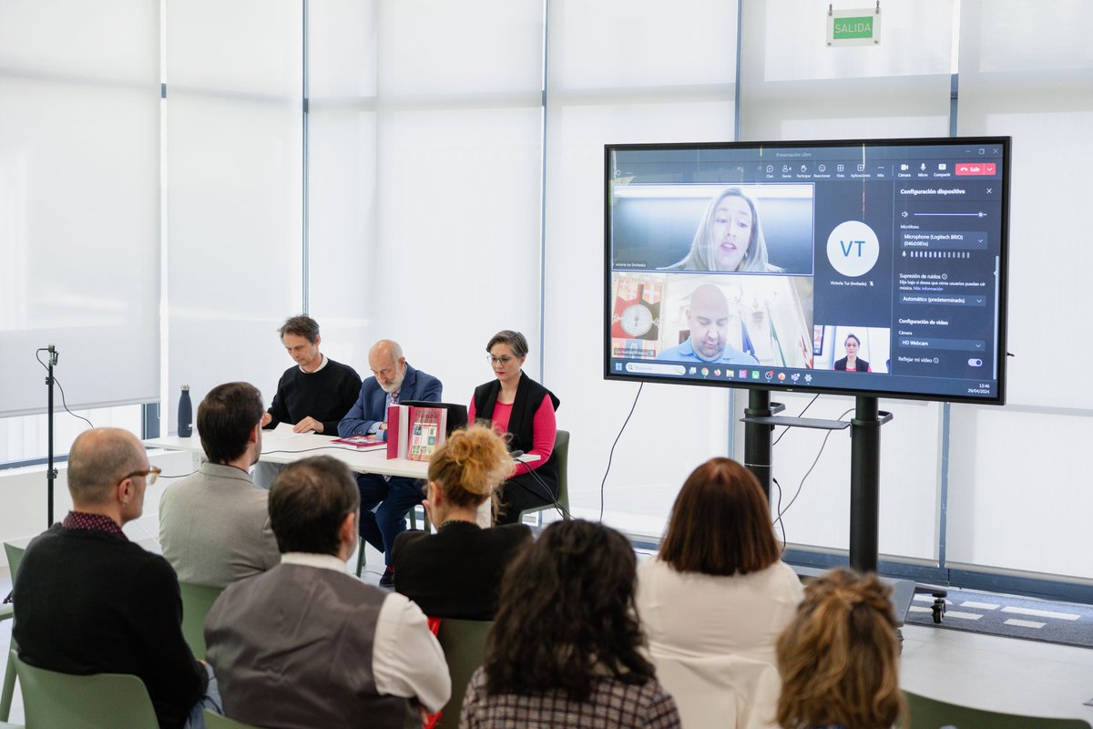 Ayer fue la presentación de la obra «Creatividad en la narrativa publicitaria». Presentado por Juan Carlos Gauli, con la intervención de los coordinadores de la obra Marta de Miguel Zamora, Victoria Tur-Viñes (@8TUR8), Francisco García y Luis Rodrigo Martín. En la @udit_es.