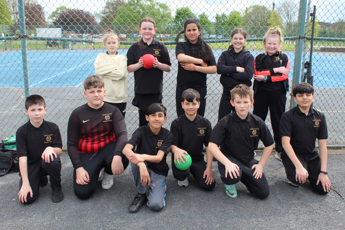 An excellent effort from our Y6 children at the handball tournament at Shobnall last night. Thanks to parents for their great support and @Eaststaffssp, particularly the young leaders, for running another great competition.