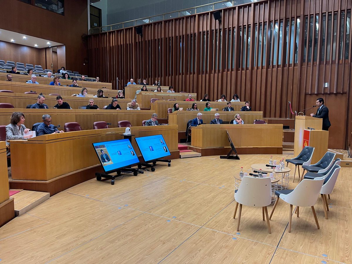 Séminaire académique Éducation, Sport & handicap @actoulouse @Occitanie : bâtir une alliance éducative pour encourager l’accessibilité des savoirs physiques et sportifs des élèves en situation de #handicap et promouvoir les parasports à l’École #égalitédeschances