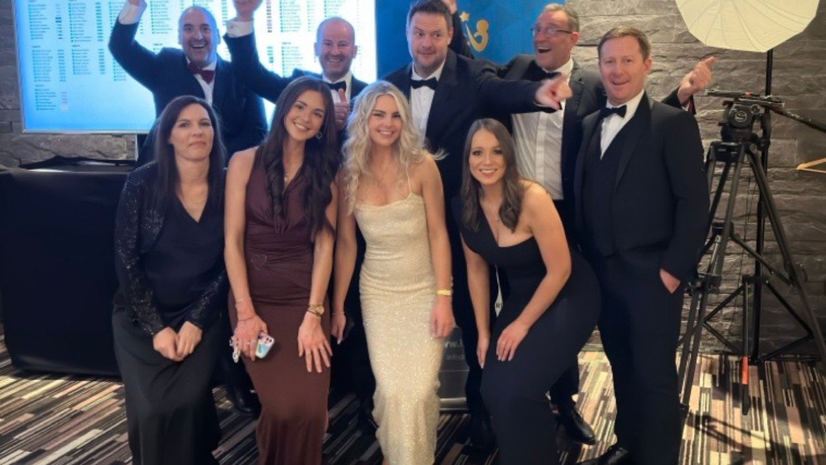 Congratulations to our EHS team!

They were nominated @HSAwardsIRL 2024 and shortlisted for the Health & Safety Excellence Award - Construction (Large Organisation). Their dedication and hard work ensures safety is always our top priority.

#TeamDornan #HSAwardsIRL