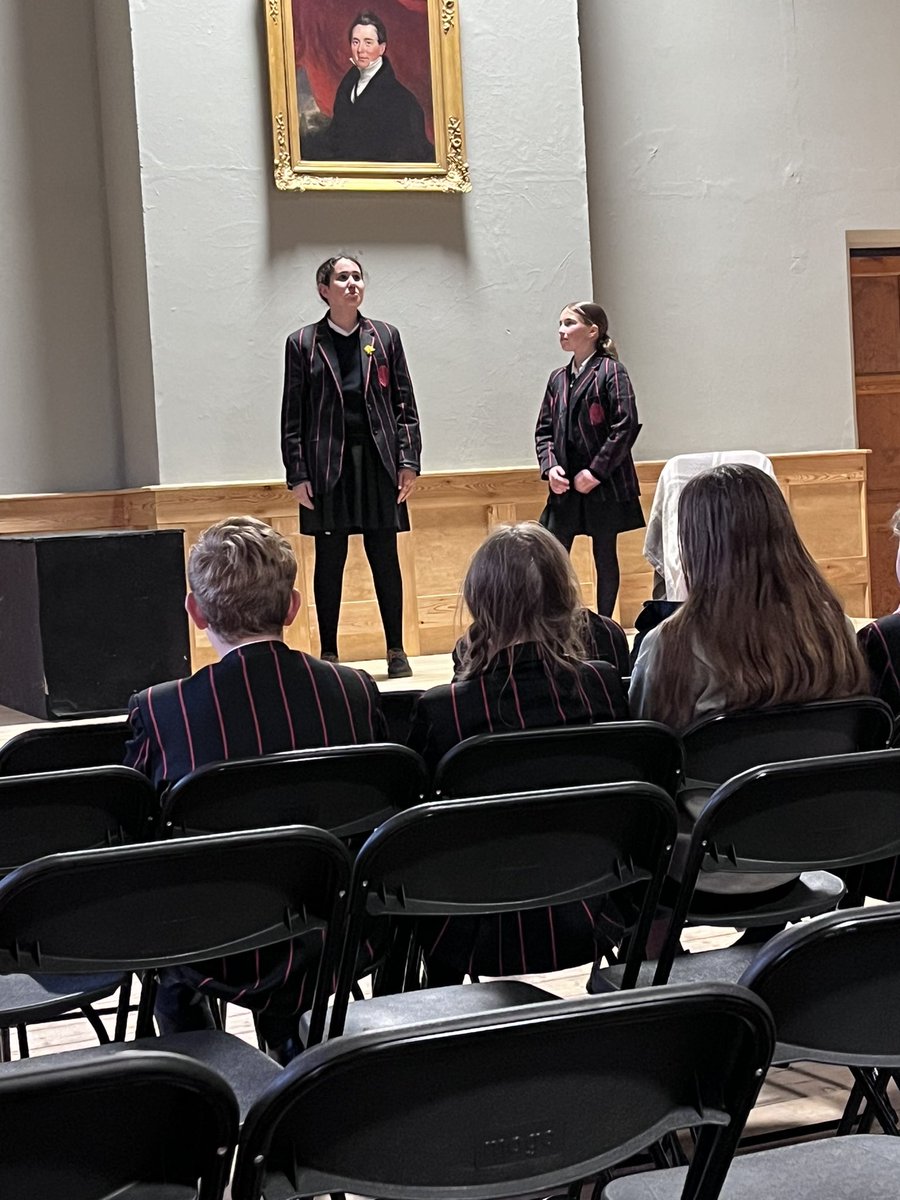 GiggDrama's tweet photo. We thoroughly enjoyed an informal evening of Speech and Drama last night by students preparing for their @LAMDAdrama and @NEAExams performances this week. Break a leg everyone with your examinations! https://t.co/8ABCIfRPIZ