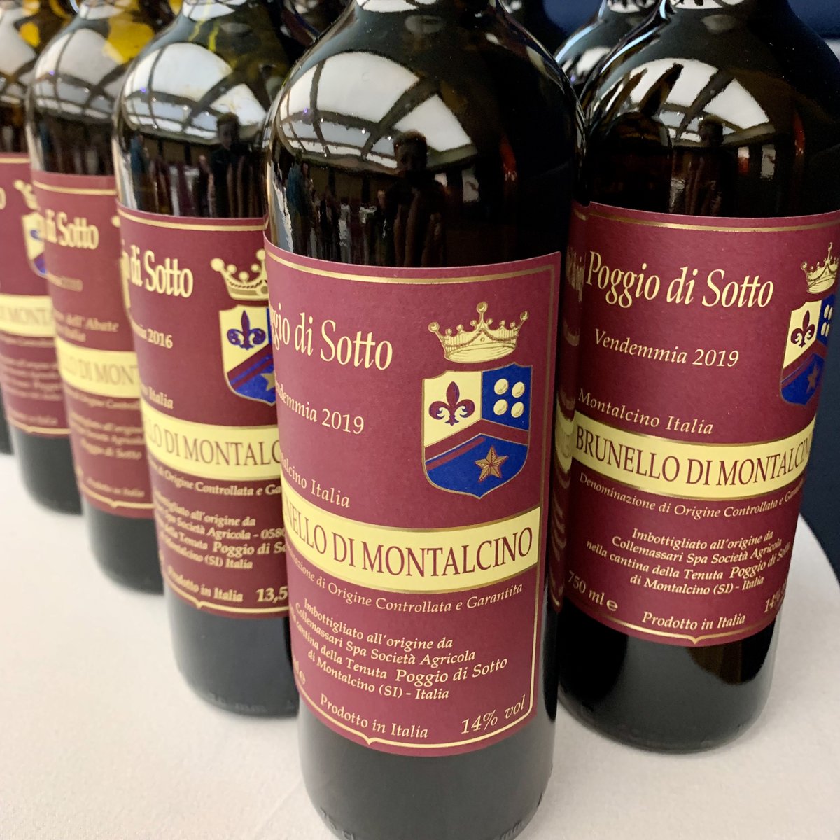 Three vintages of the century and counting. Exquisite Brunello do Montalcino 2010–2019 from Poggio di Sotto joannasimon.com/post/poggio-di… #BrunellodiMontalcino #PoggiodiSotto