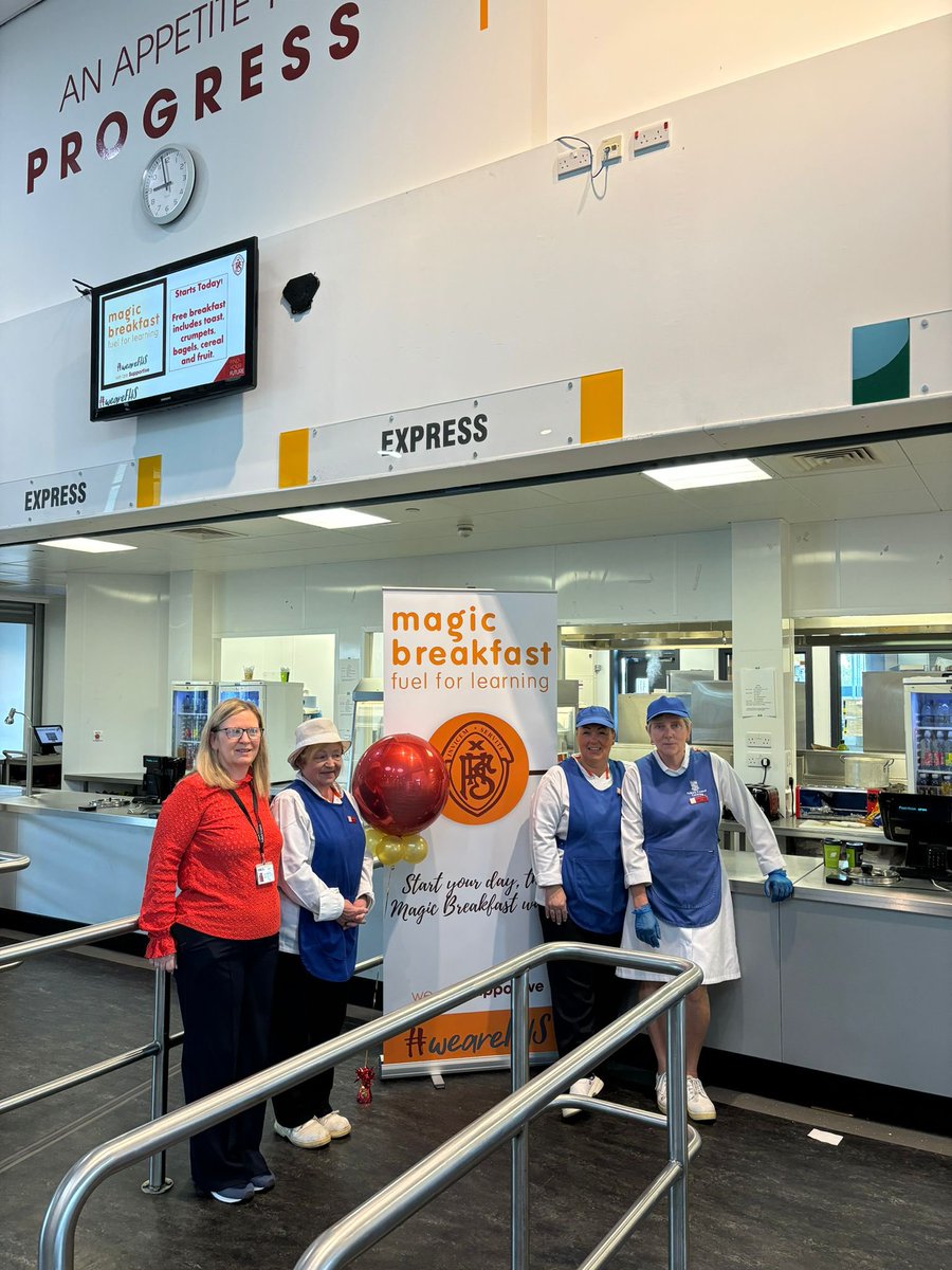 Delighted to launch our #MagicBreakfast initiative in @FalkirkHigh. A free breakfast will be available on a daily basis for all pupils and staff from 8.15-8.45. The most important meal of the day! #FuelforLearning #MagicBreakfast #weareSupportive #Article27