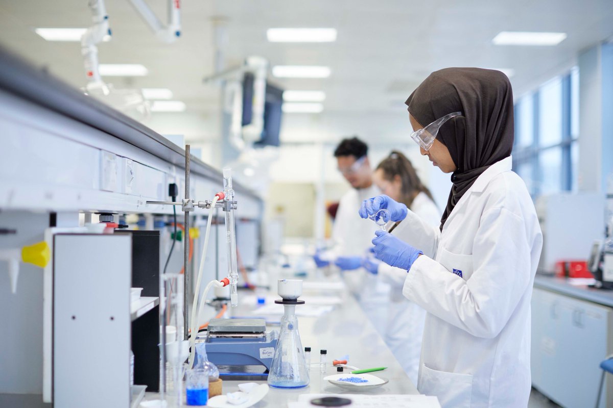 Manchester Metropolitan Uni tweet media