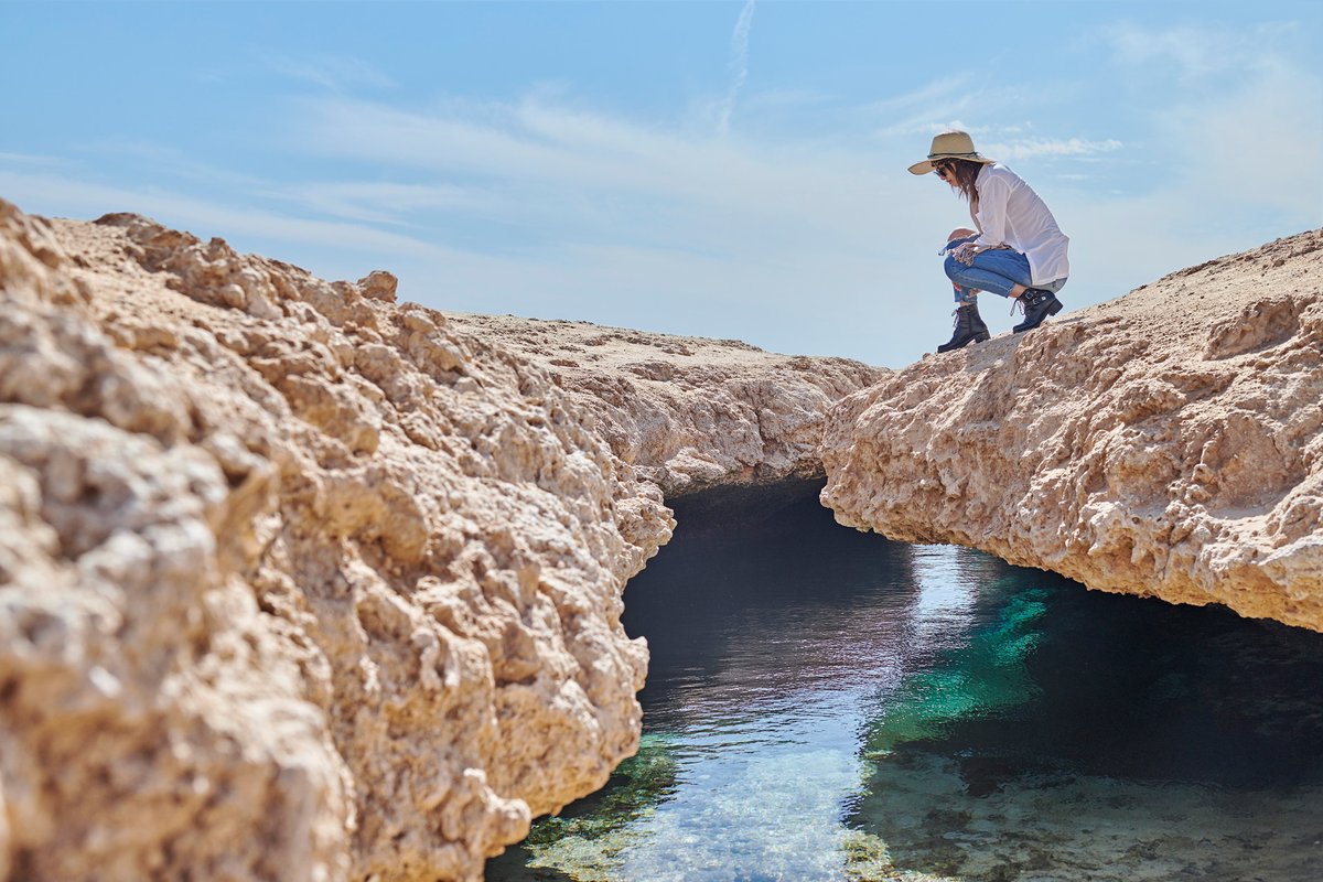 Dive into the mesmerizing underwater world of the #RedSea or hike along scenic trails from Ras Mohamed Nature Reserve. ​
Let our expert concierge team at @fssharmelsheikh curate your #SharmElSheikh adventure, on land or at sea. ​

#TravelTuesday #FSSharmElSheikh #FourSeasons