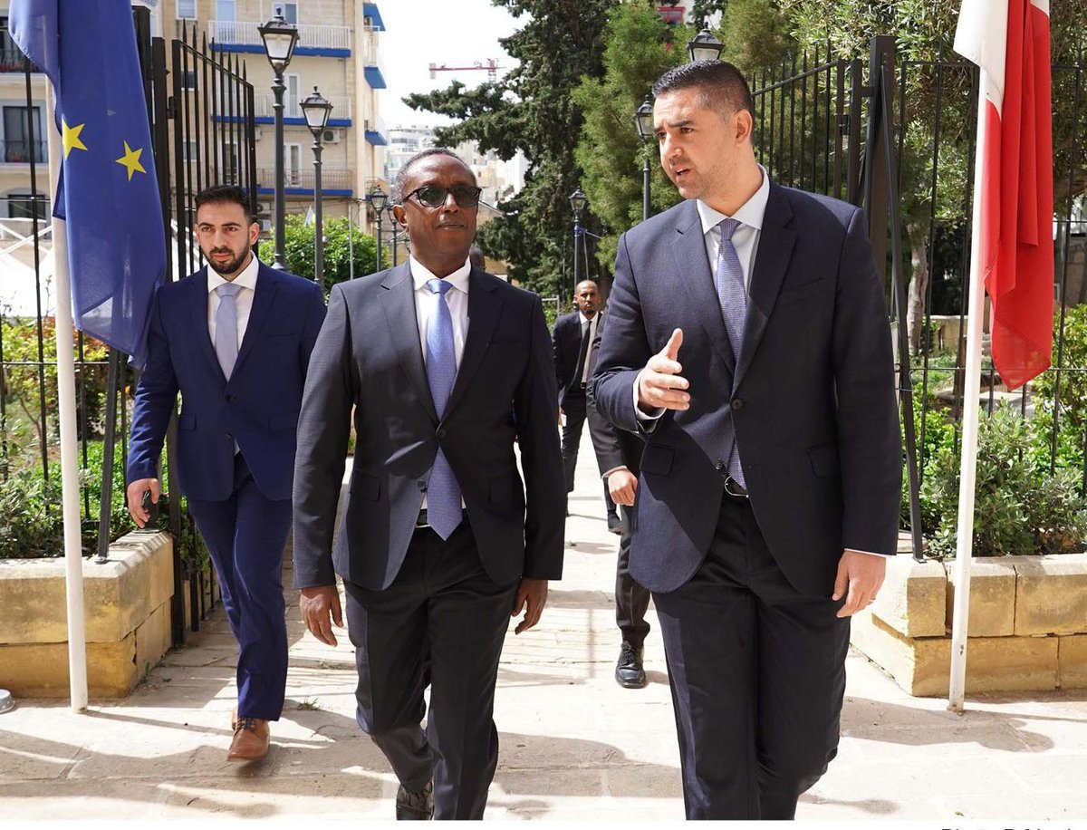 Discussed further strengthening the growing bilateral relations and cooperation between 🇷🇼 and 🇲🇹.💪 @MinisterIanBorg @RwandaLocalGov @OSCE24MT @osce_odihr @UNDPPA @MFETMalta @MaltaGov @DOImalta @RwandaMFA