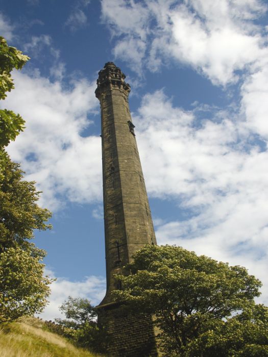 Just 2 hours left to buy your tickets to ascend Wainhouse Tower tomorrow! Ticket sales end at Noon today - buy yours at eventbrite.co.uk/o/visit-calder… Bring your VisitCalderdale passport with you & get it stamped at the Tower! #visitcalderdale