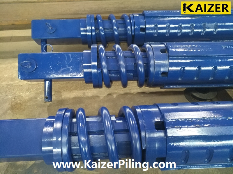 KaizerPiling's tweet image. XCMG XR250 drilling equipment interlocking kelly bar, XCMG XR 220DII 406mm 4 Sections Interlocking Kelly Bar, Underground Construction Interlocking Kelly Bar.
#pilingrig #drillingrig #foundationd #civilservices #drillingtools