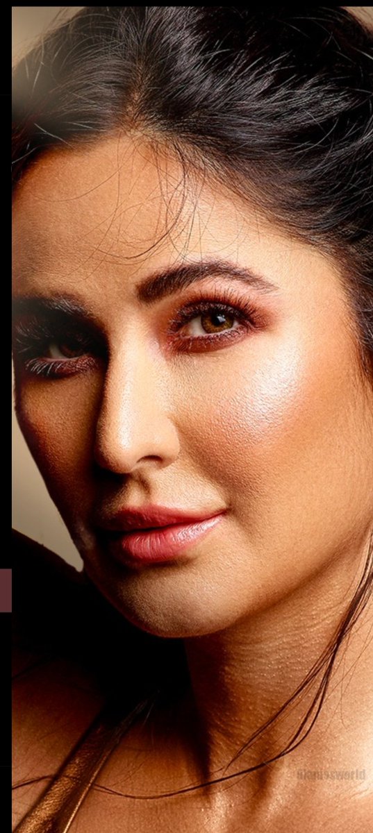 The K in her name is stand for 'K@atil' #KatrinaKaif