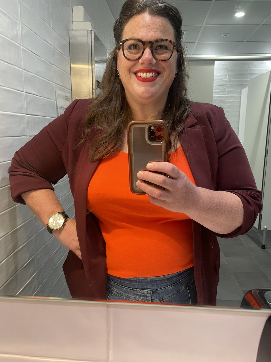 For context: Vinnies is great for workwear. This is me today. Full outfit from @VinniesACT. All items brand labels: Country Road (new), Forever New (still with tags), Taking Shape (new). Total price $36.