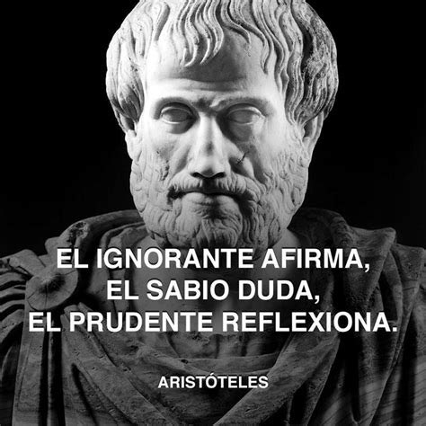 Frase Aristóteles vía @albamarinamessa