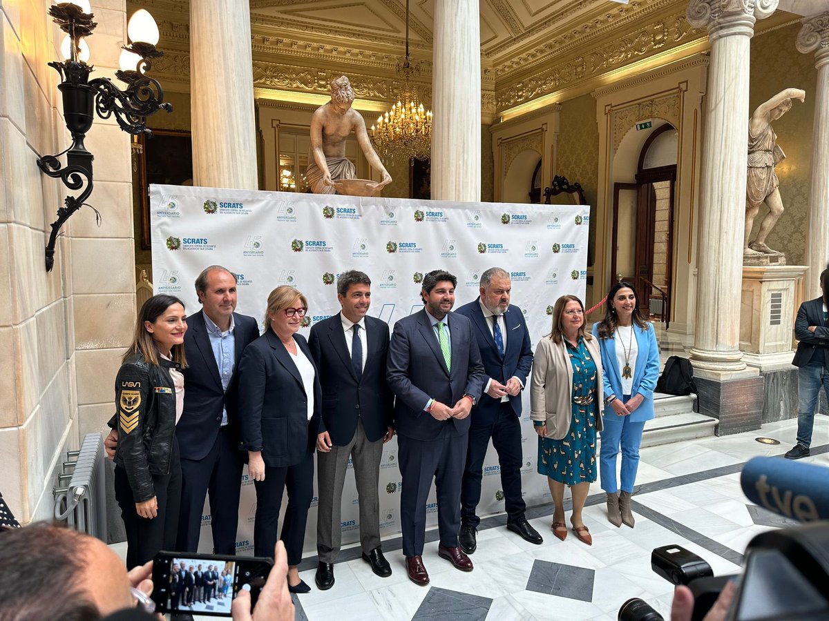El jefe del Ejecutivo regional, Fernando López Miras, preside el acto con motivo del 45º aniversario del Trasvase Tajo Segura, organizado por Scrats, al que también asiste el presidente de la Comunidad Valenciana, Carlos Mazón.