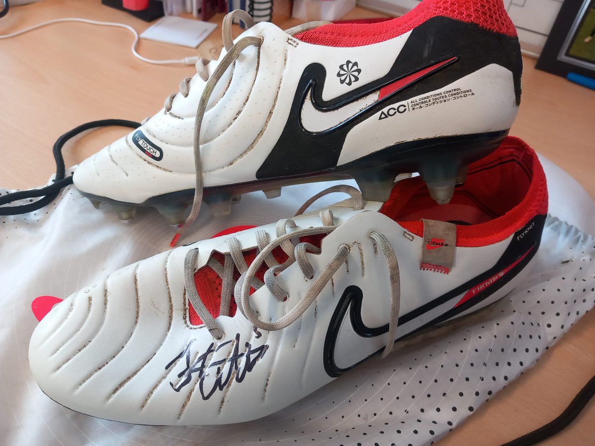 Do you want to win a signed pair of Jon Guthrie's football boots❓ Complete the @ntfc Community Climate Captain survey below to be entered into a prize draw & contribute to our continued sustainability work🌳 Delivered in partnership with @EFDN_tweets👇 forms.office.com/e/Hg2FJWwV4s