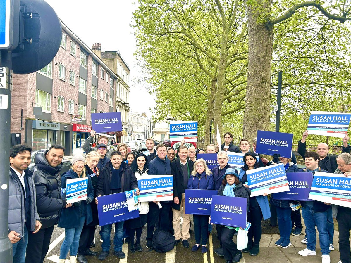 It was great to campaign for Susan Hall AM @Councillorsuzie and Tony Devenish AM @Tony_Devenish with the Secretary of State for Work and Pensions, Mell Stride MP @MelJStride, and London Trade Minister of State @GregHands MP alongside so many friends. This Thursday, let's vote