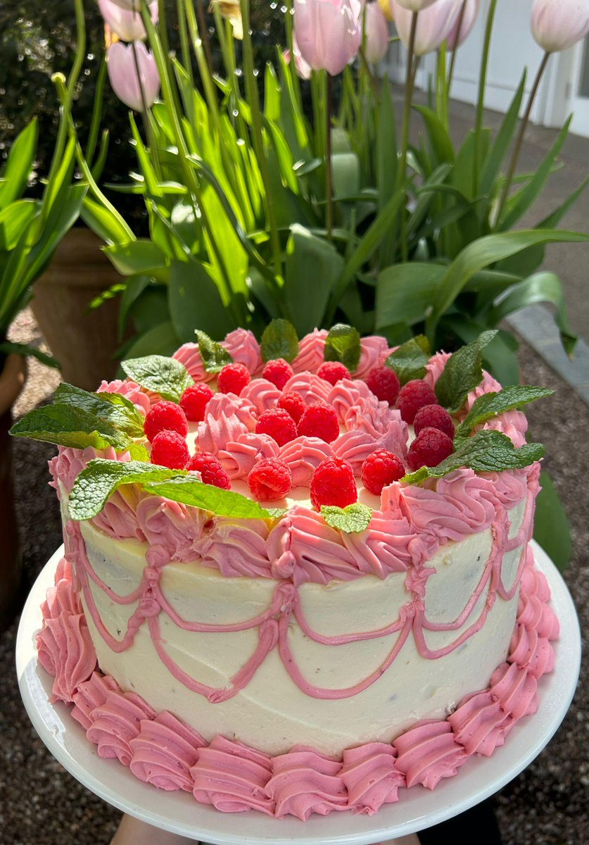 Our raspberry and white chocolate cake tastes as good as it looks... we think we have a contender for Bake Off in the team! Get it while you can, it's a popular choice... #TuesdayTreat #BakeOffContender #NorthDevon #SpringDaysOut #TeaandCake