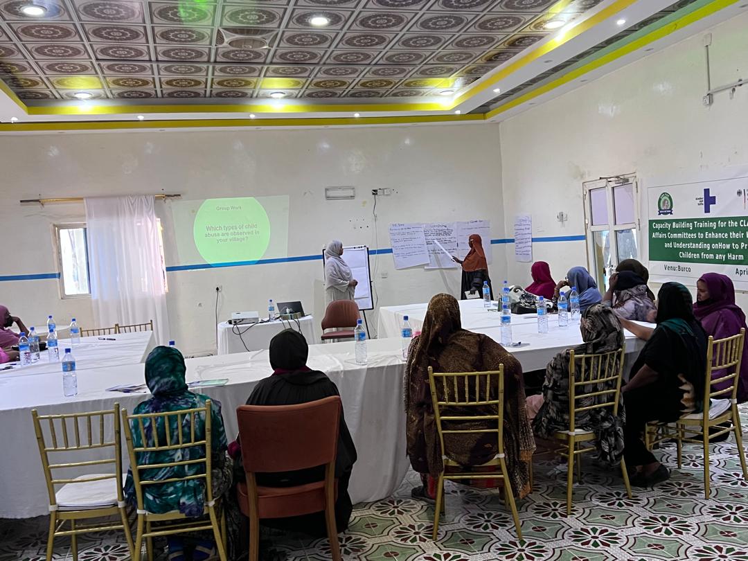 NAFIS_NETWORK's tweet image. Exciting start to a 3-day capacity building training in Burao! 20 CLAs from social affairs committees are here to level up their expertise on child protection and keep children safe. #TrainingForChange #ChildProtection @kindernothilfe #BMZ