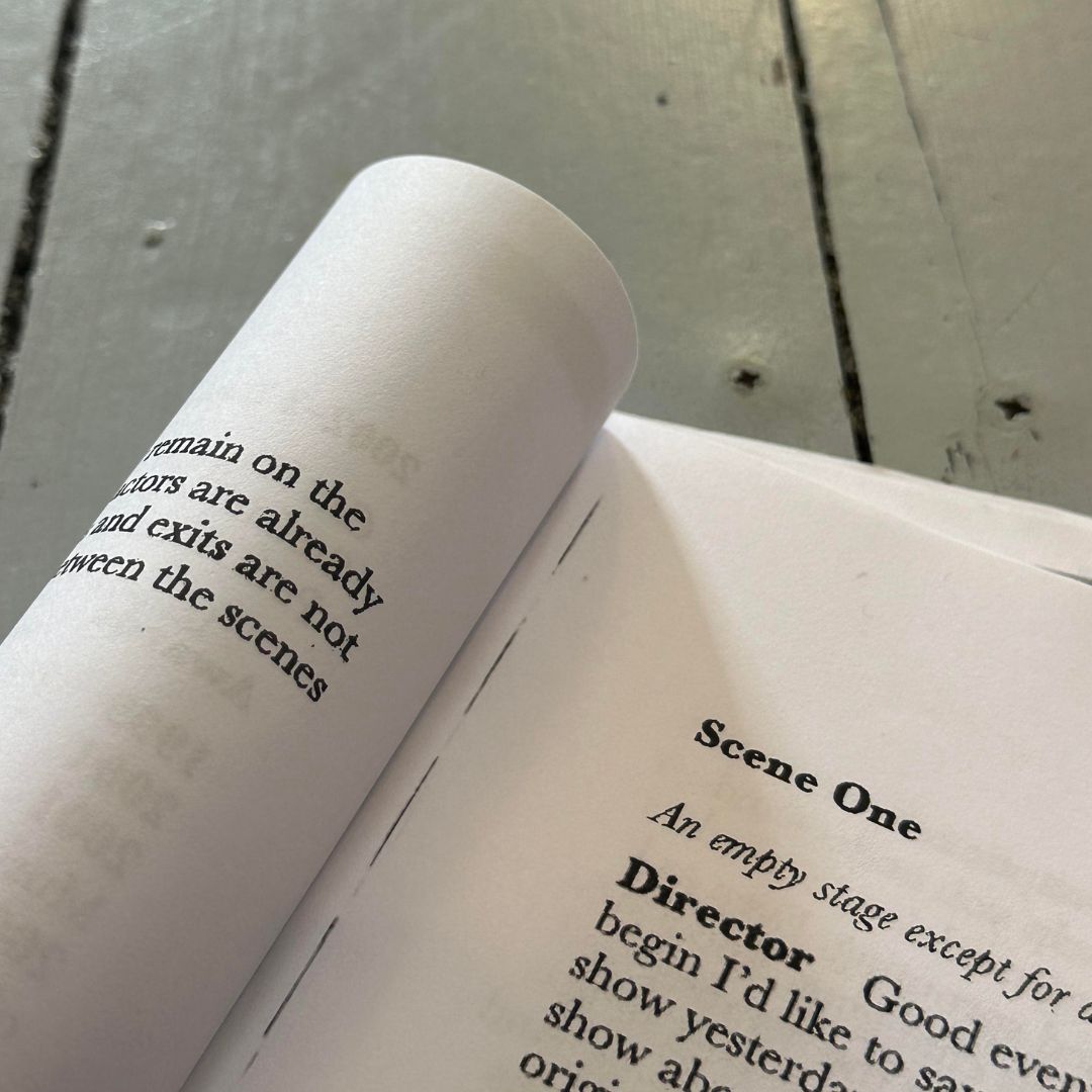 And we're off... Day 1 of #Mnemonic rehearsals ✅ 25 years since its debut, Mnemonic returns to the @NationalTheatre from 22 June. Find out more and book tickets👉 complicite.org/work/mnemonic/