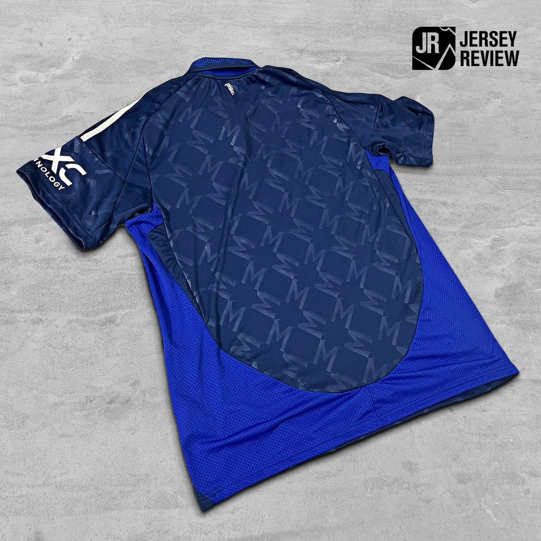 #mufc’s leaked 2024/25 away shirt.

📸 IG/jerseyreview