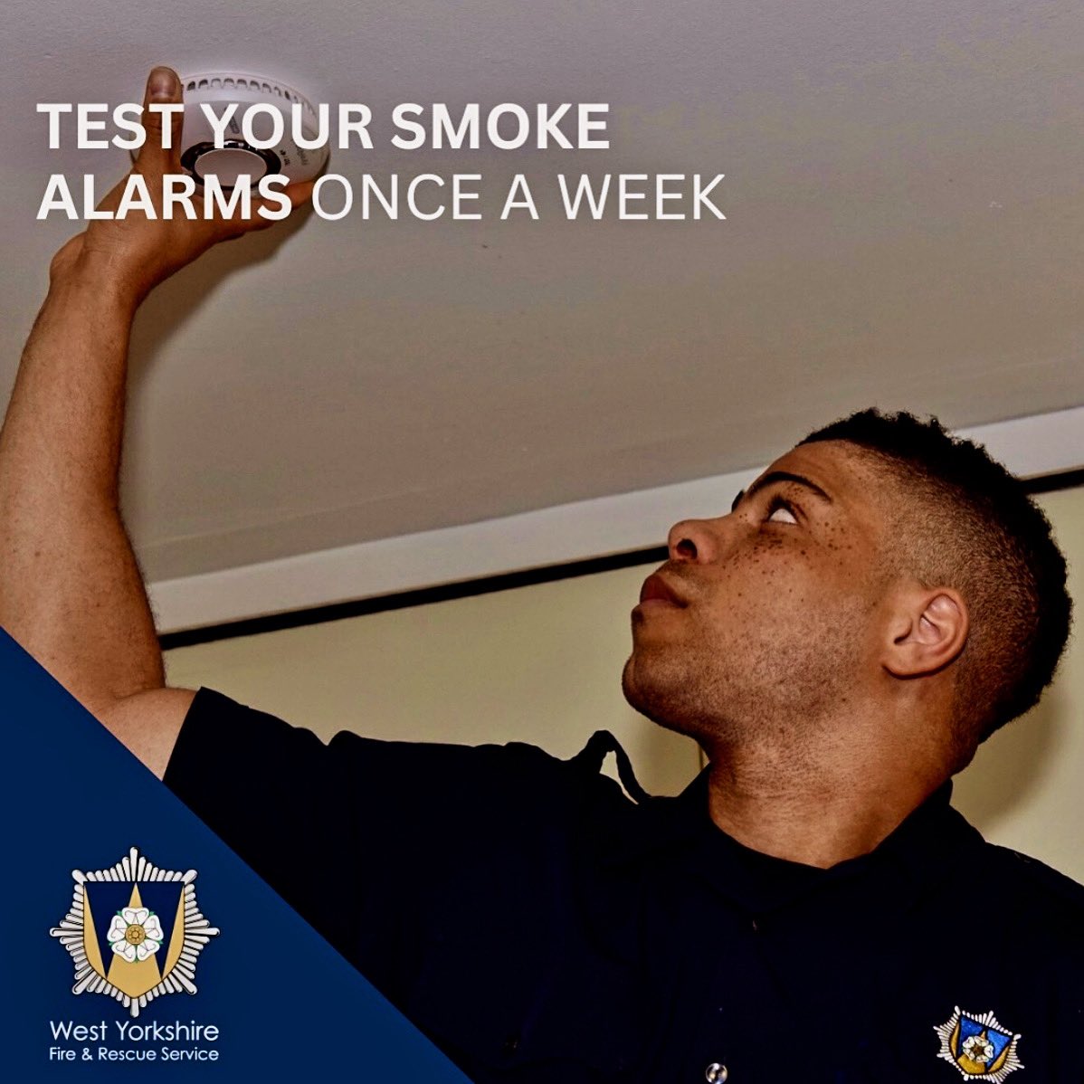 ✅ #TestItTuesday - Please remember to test your #SmokeAlarms weekly. - Press the test button until it sounds. 🔗 westyorksfire.gov.uk