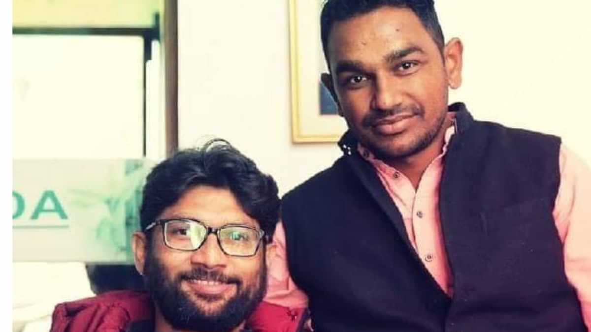 Piddis, (P)AAPiyas & Leftists have made big mistake by Editing .@AmitShah Ji's Video. After CONgressi Reetam Singh, Now, “Tukde Tukde Gang' member Jignesh Mevani's PA...Satish Versola & one (P)AAPi RB Baria are ARRESTED in #Gujarat! UAPA may be slapped against ALL as intention…