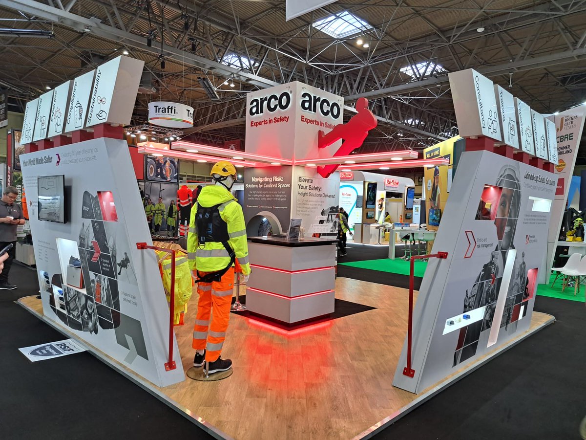 ArcoSafety's tweet photo. We’re all set up for @HandS_Events and our stand looks great. Look yourself at these behind-the-scenes pictures! 📷 📹
We’re looking forward to welcoming you to stand 4/G100. Come along and visit us.
#HSE2024 #Arco #ExpertsInSafety https://t.co/brHcqWSD2J