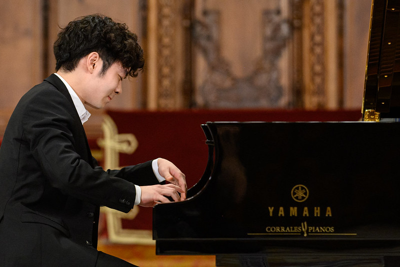 🎹 Don't miss pianist Xiaolu Zang's recital! 🎶 📅03/05/24, 7PM 📍 Real Academia de España en Roma Experience the award-winning talent of Xiaolu Zang, presenting a captivating program featuring Schubert, Victor Oller, Ravel, and more. Thanks to @RAERoma sponsorship.