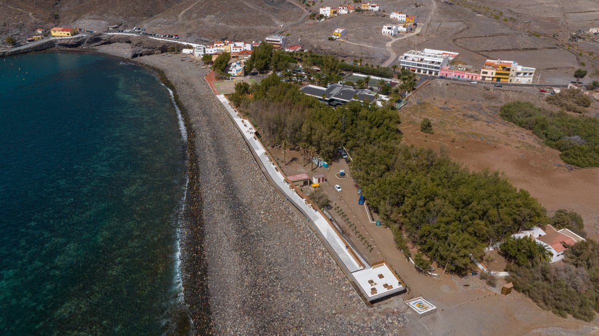 📌El nuevo paseo marítimo de la #aldeadesannicolás ya se encuentra abierto al público. 👉Para @GesturCanarias 📏⚙️🌿han sido mucho meses de trabajo, no sin dificultades, pero estamos encantados con el resultado de este encargo que nos hizo @TurismoGobCan @aytodelaaldea 👇