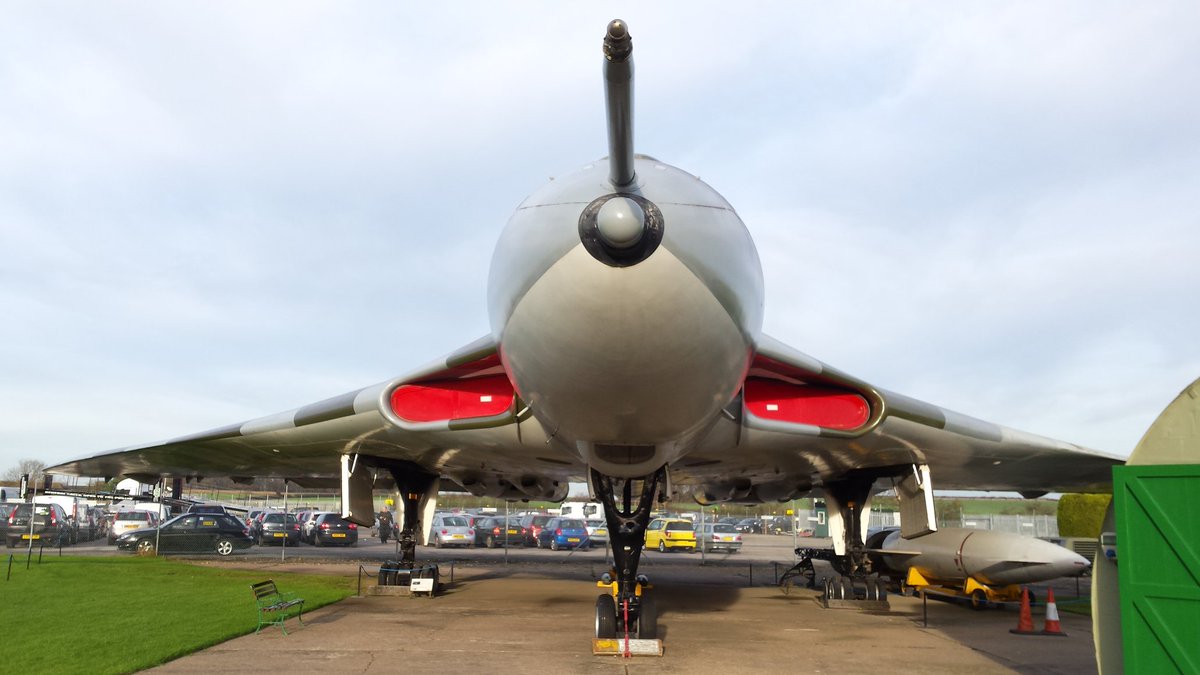 @NewarkAirMus Snap.
#twitterVforce