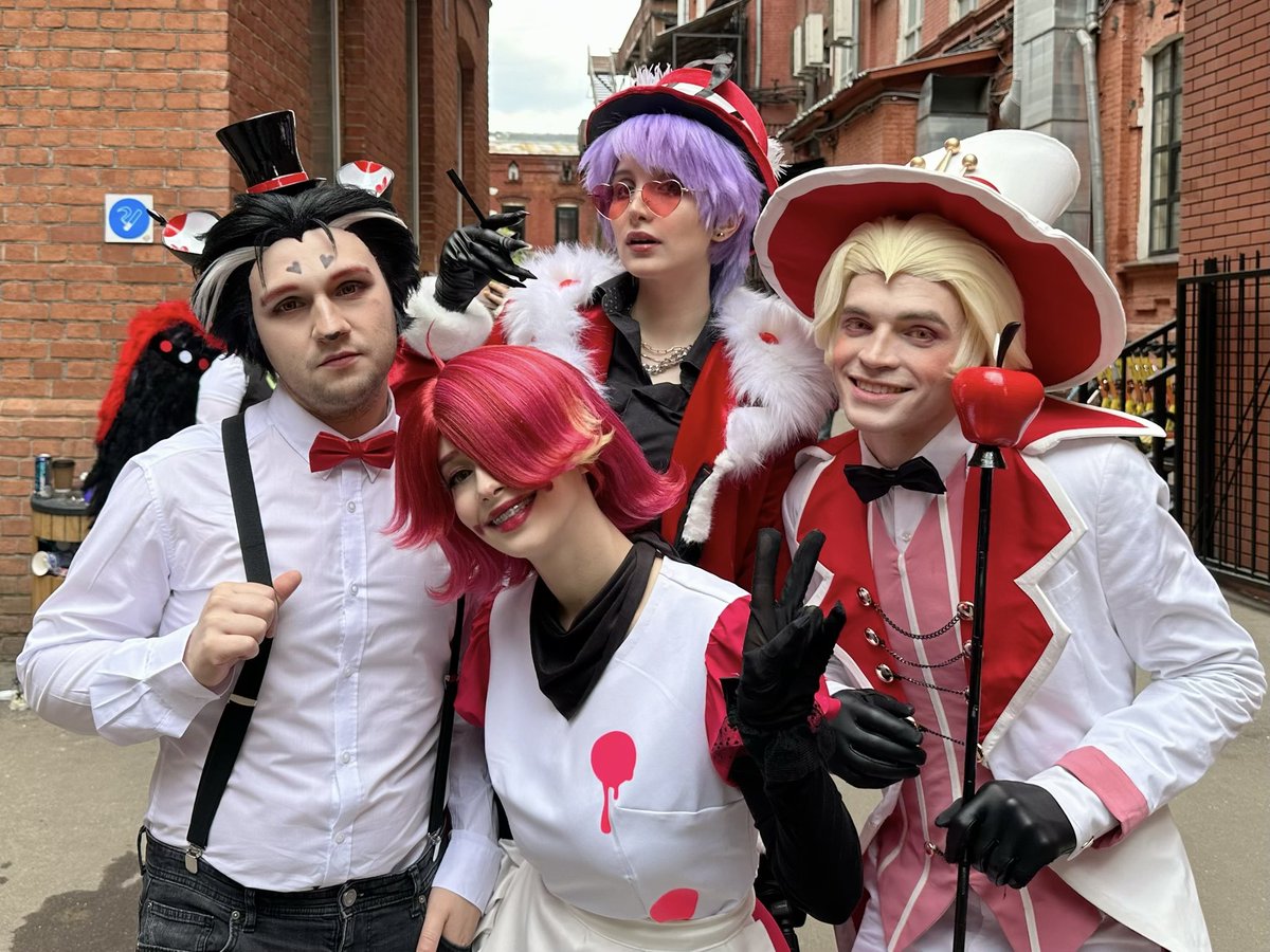 Niffty cosplay by me 🕷️

#HazbinHotel #HazbinHotelNiffty #hazbin #hazbinhotelcosplay <a href="/HazbinHotel/">.</a>