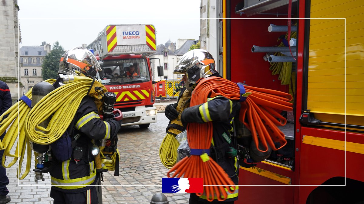 Aujourd’hui, c’est la journée internationale des pompiers. Qu’ils soient professionnels ou volontaires, tous s’engagent quotidiennement au service des autres ! @sdis29