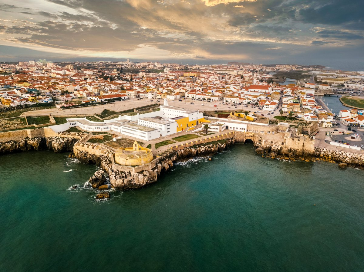 Visite o Museu Nacional Resistência e Liberdade!

Inaugurado no dia 27 de abril, tem como missão investigar, preservar e comunicar a memória da Resistência ao regime fascista português, através dos testemunhos e experiências daqueles que lutaram pela Liberdade e pela Democracia.