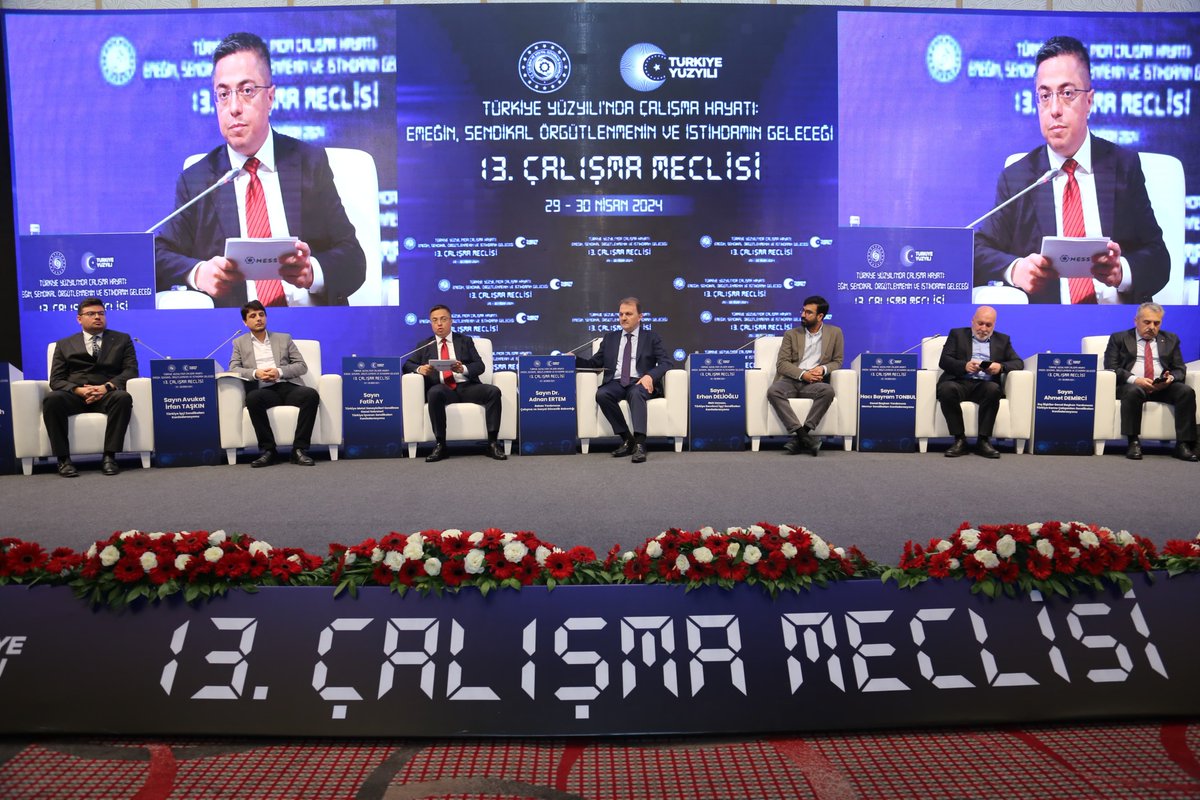 13. Çalışma Meclisi’nin ikinci günü Sendikal Örgütlenmede Yaşanan Sorunlar ve Çözüm Önerileri Paneli ile devam etti. Türkiye Metal Sanayicileri Sendikası Genel Sekreteri Fatih Ay, Konfederasyonumuzu temsilen konuşmasını gerçekleştirdi. @TurkMetalSen