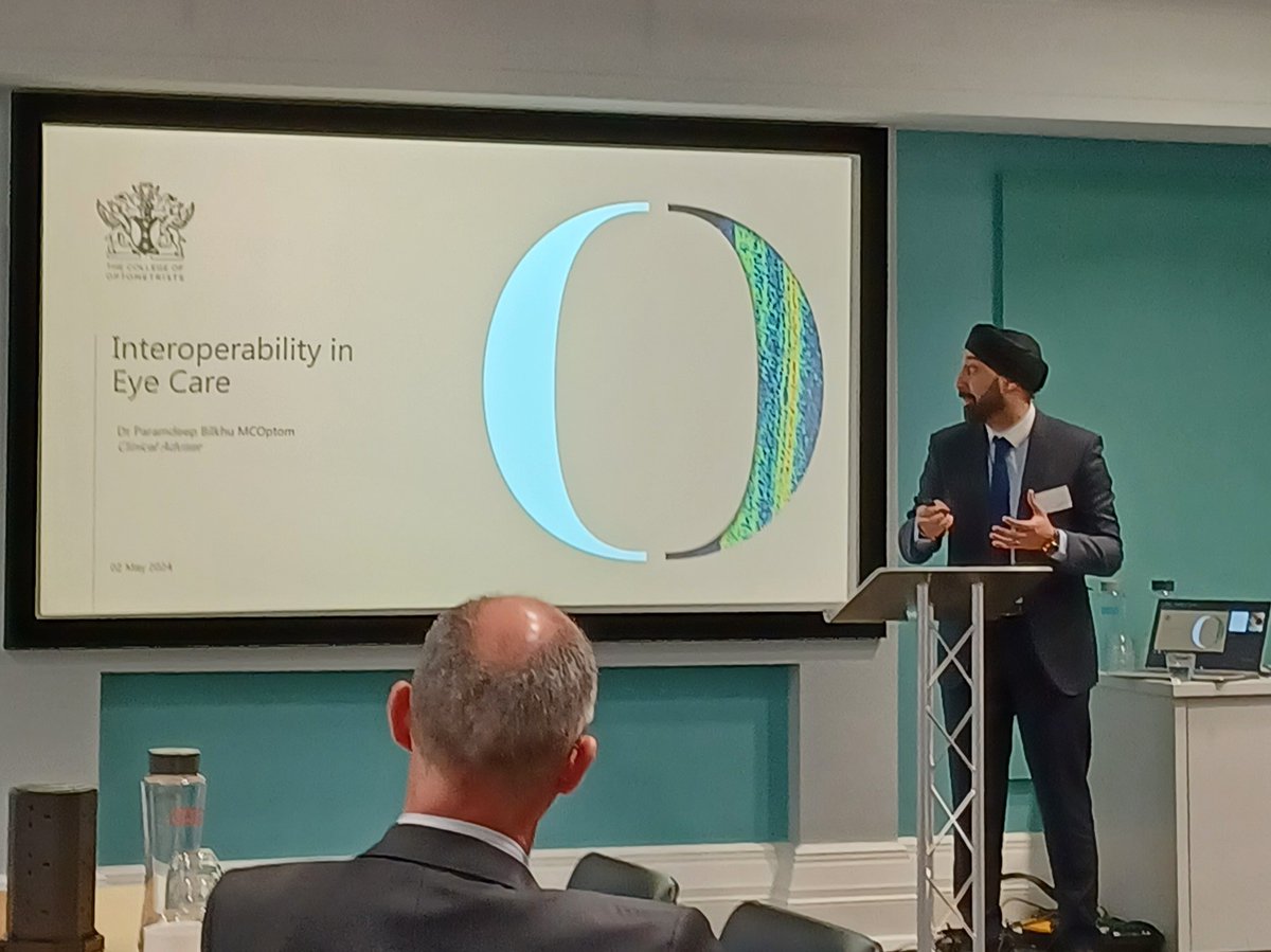 College Clinical Adviser, Dr Paramdeep Bilkhu MCOptom, updated on the work led by @CollegeOptomUK & @RCOphth to develop an eye care-specific set of DICOM (Digital Imaging & Communications in Medicine) standards, at the recent UK Ophthalmology Alliance (UKOA) National Meeting.