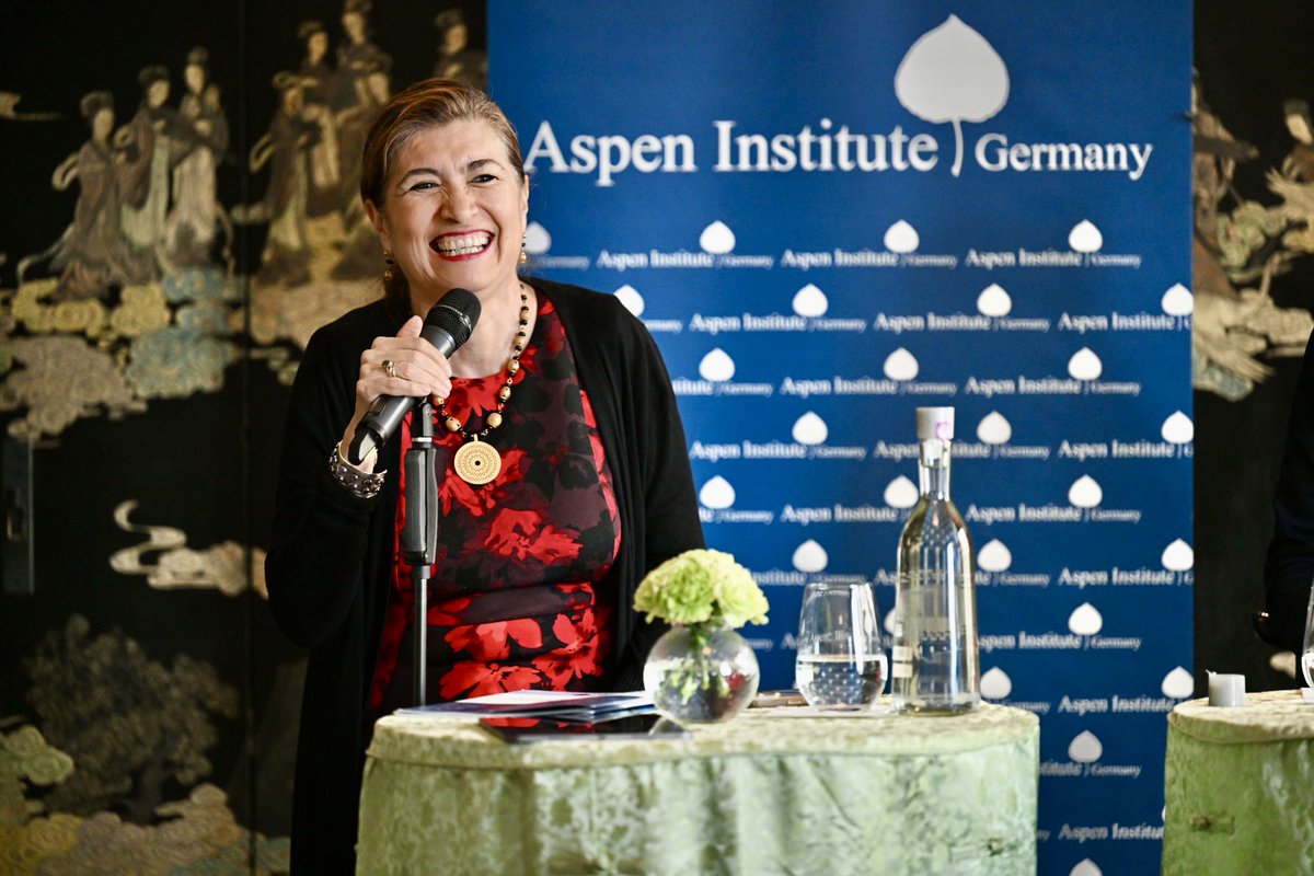 This evening, the Aspen Institute Germany welcomed Assistant Director-General for the Social and Human Sciences of UNESCO, Gabriela Ramos, to our Fireside Chat event. We would like to thank Ramos for sharing her expertise on the ethics of AI and how to forge a global consensus.
