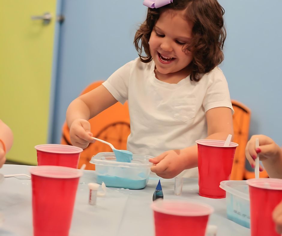 EFKCorp's tweet image. Mixing, molding, and making memories. Our young innovators are turning glue into Play-Doh, slime, and bouncy balls, one experiment at a time. Let the creativity flow!

#EngineeringForKids #Slime