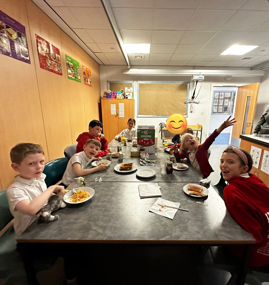 The first morning of our Greggs Smart Start Breakfast was a success! @GreggsOfficial #readyfortomorrow