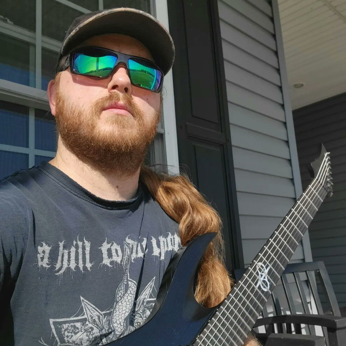 Happy Birthday to our resident guitar Redneck! Go wish him a happy 38th birthday!

<a href="/SOHofficial2017/">Symphony Of Heaven</a>