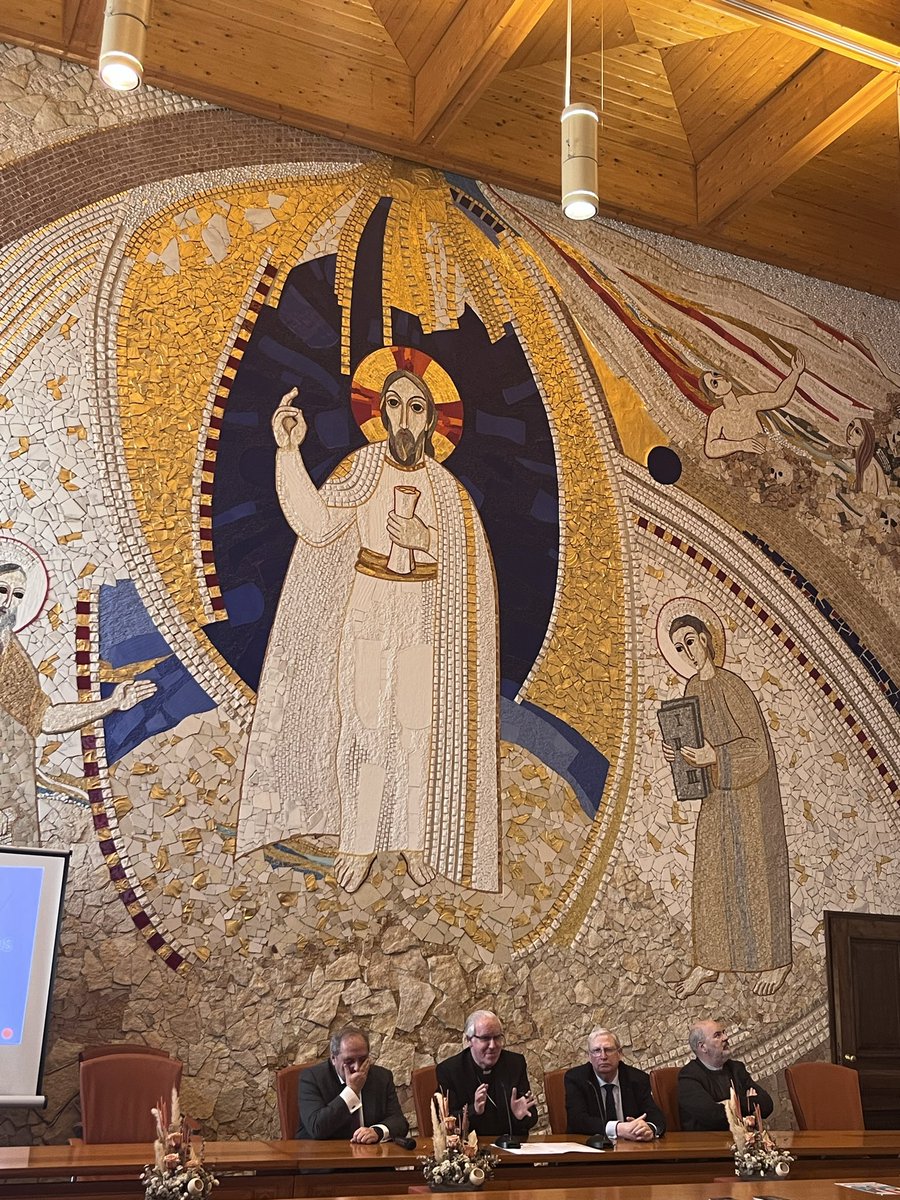 Presentación del II Congreso Internacional de Hermandades y Piedad Popular en Madrid <a href="/congresoihpp/">II Congreso Int. de Hermandades y Piedad Popular</a> #umas #hermandades #piedadpopular