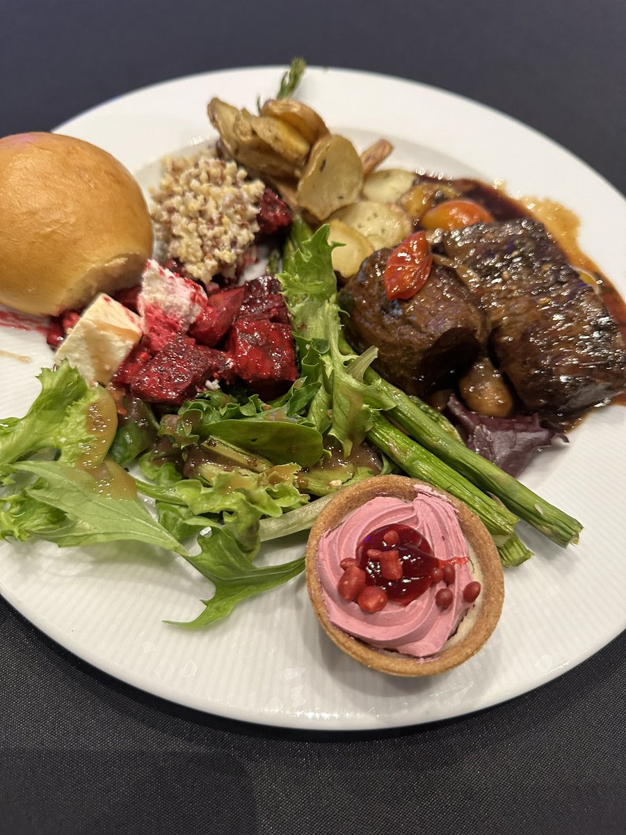 A great lunch at the #aas24 conference