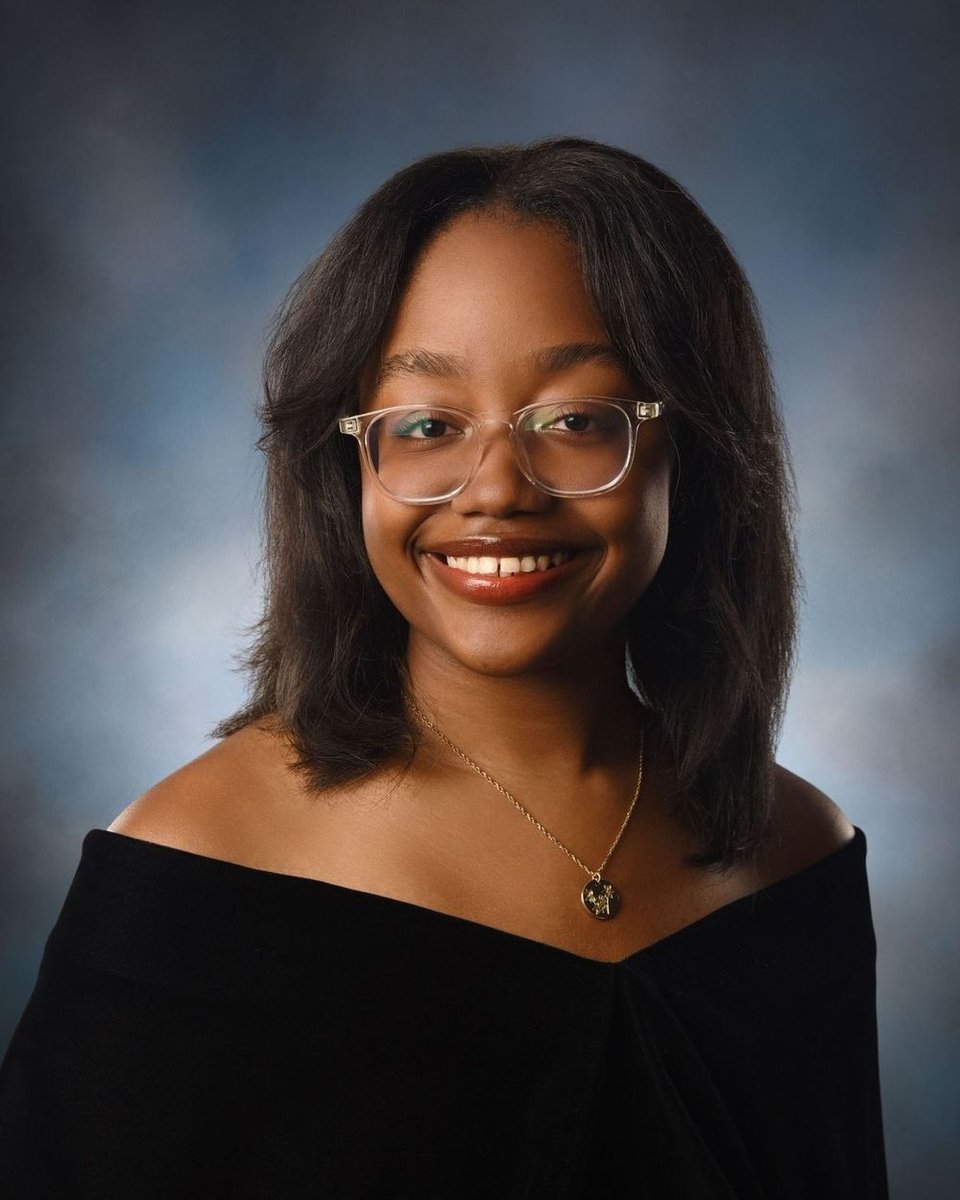 LHEarlyCollege's tweet photo. LaVergne High School Early College students awarded Gates Scholarship
https://t.co/Q2T0mMFeda 
@rucoschools  @MotlowState @LHSintheNews @DrHatchett_LHS https://t.co/ma6hxAJcR0
