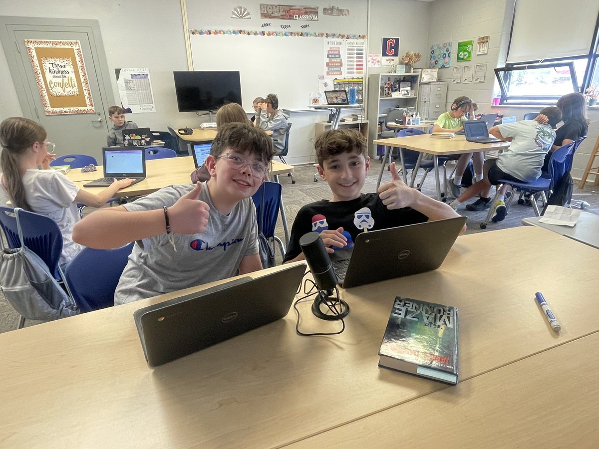 Stephanie Thomas tweet media