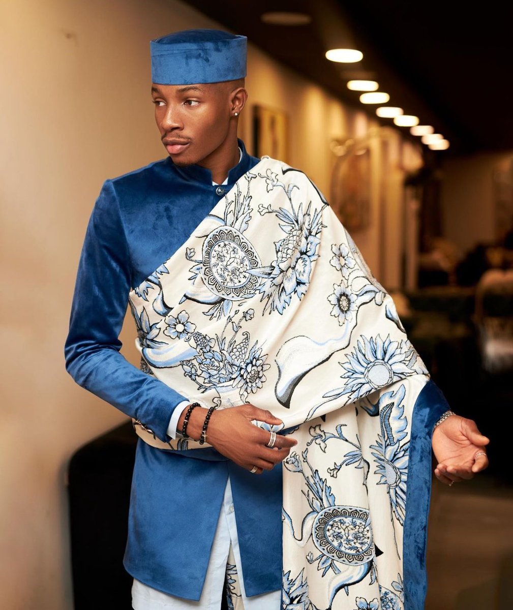 Will Kanaga jnr return before AMVCA?

He should come o, I want to see what he will wear this year.

#Kanagajnr